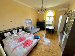 Private Rooms in Family Guesthouse